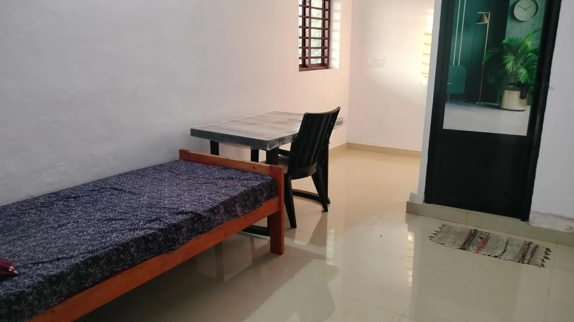 Aswathy Bhavan Palakkad 0*,  India